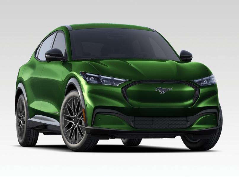 uusi Ford Mustang Mach-E